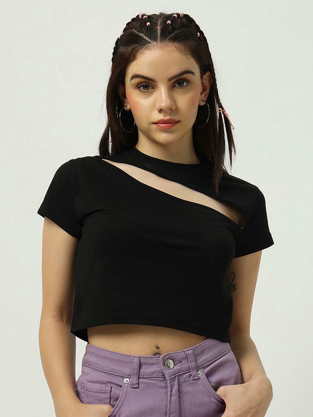 

Bewakoof Round Neck Cut-Outs Cotton Crop Top, Black