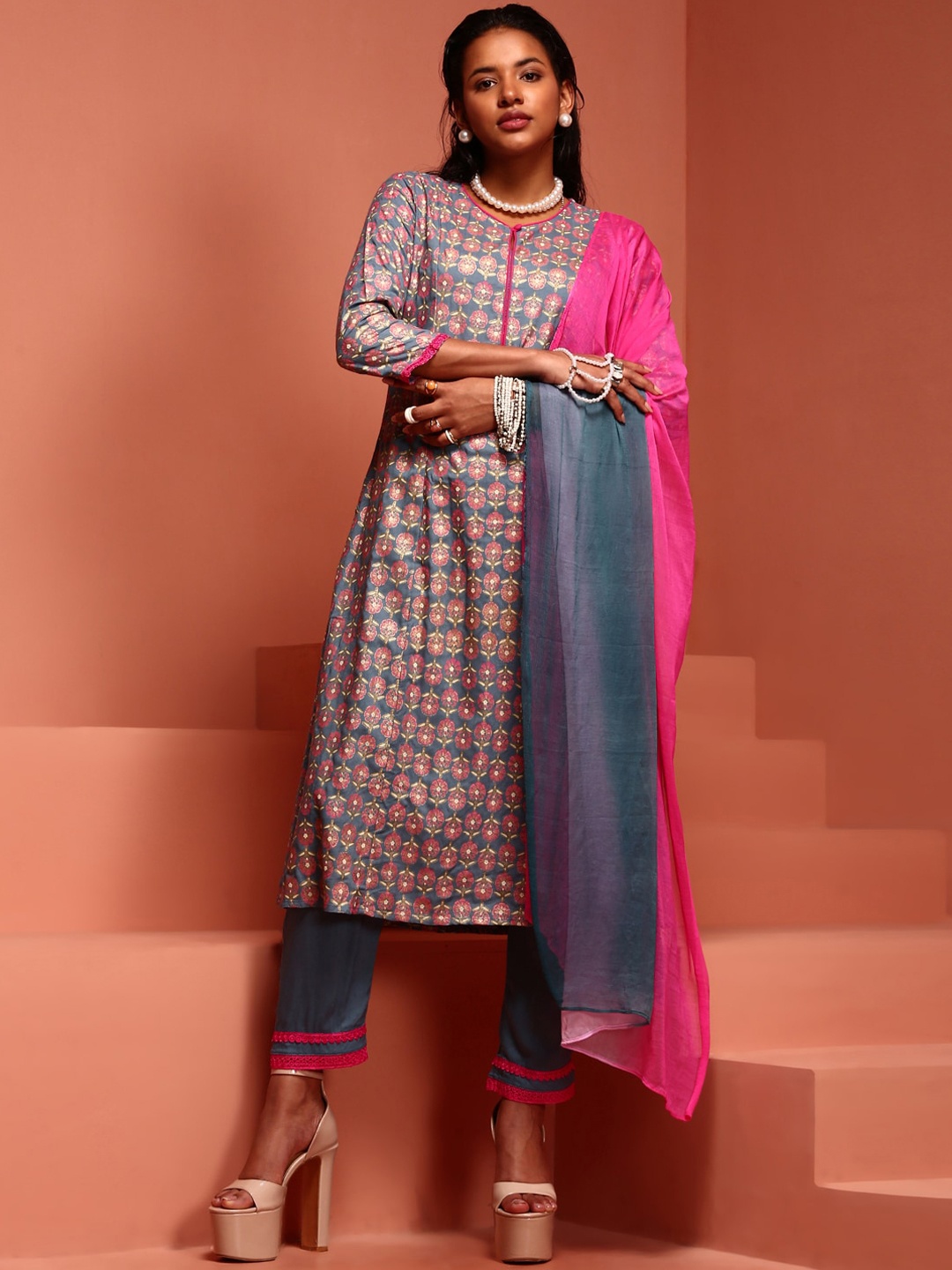 

IMARA Ethnic Motifs Printed Regular Kurta With Trousers & Dupatta, Blue