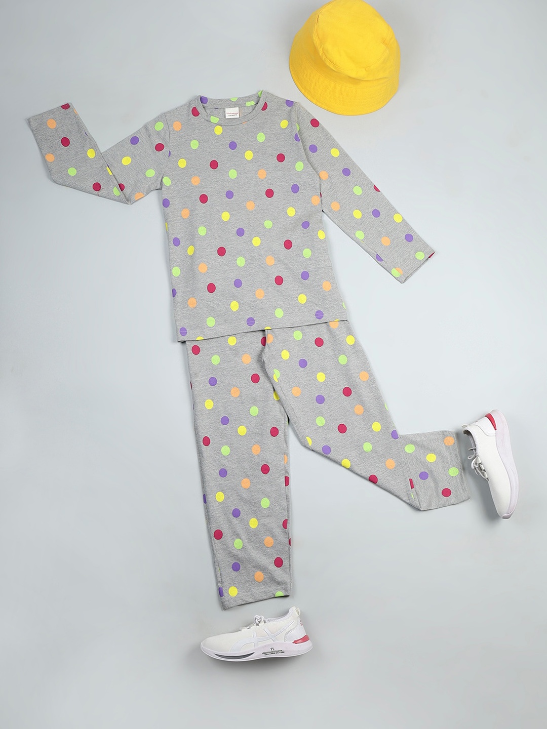 

RAINE AND JAINE Girls Polka Dots Printed Pure Cotton Night Suit, Grey melange