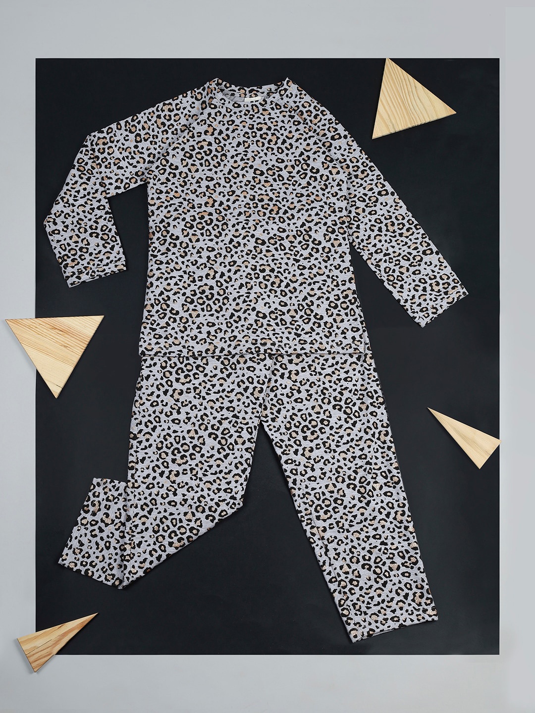 

RAINE AND JAINE Girls Animal Printed Pure Cotton Night Suit, Grey melange