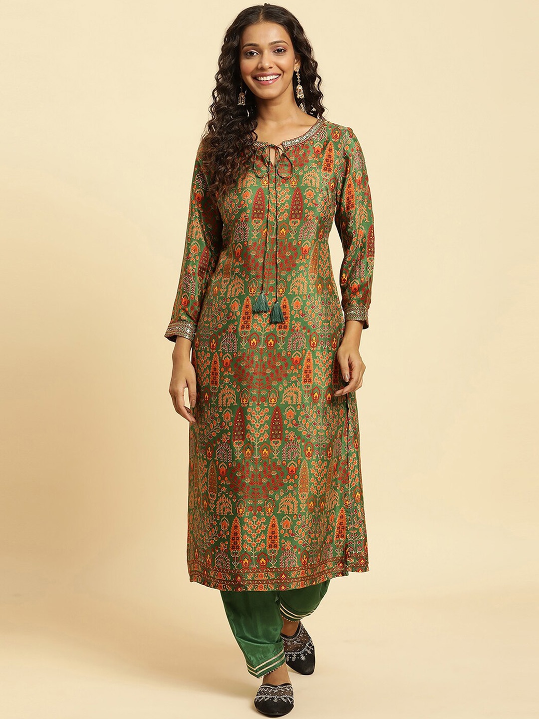 

W Green Ethnic Motifs Printed Tie-Up Neck Thread Work Kurta