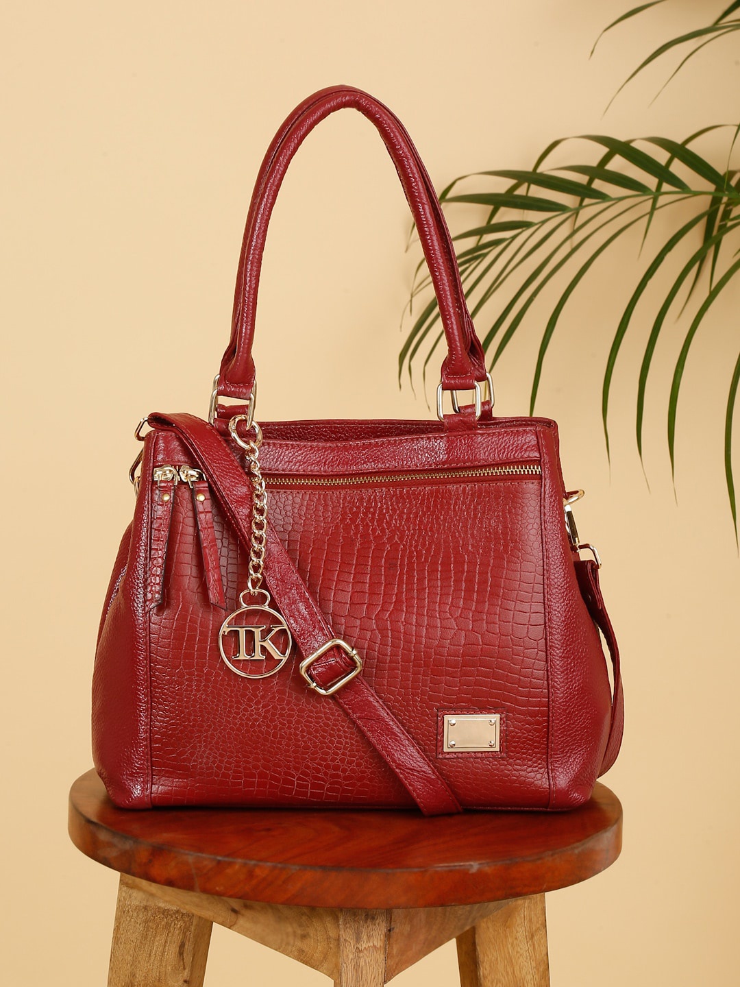 

Teakwood Leathers Textured Leather Oversized Structured Handheld Bag, Red