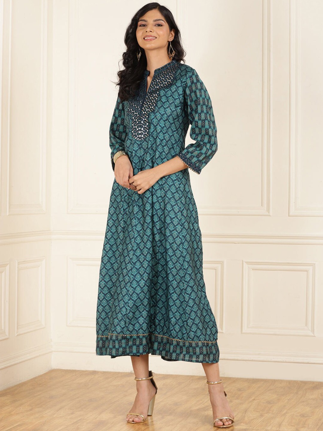 

Lakshita Ethnic Motifs Print A-Line Midi Dress, Teal