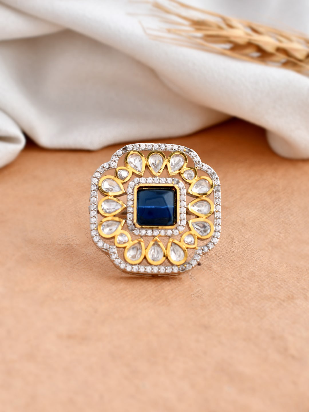 

DASTOOR Gold Plated Kundan Stone Studded Adjustable Finger Ring