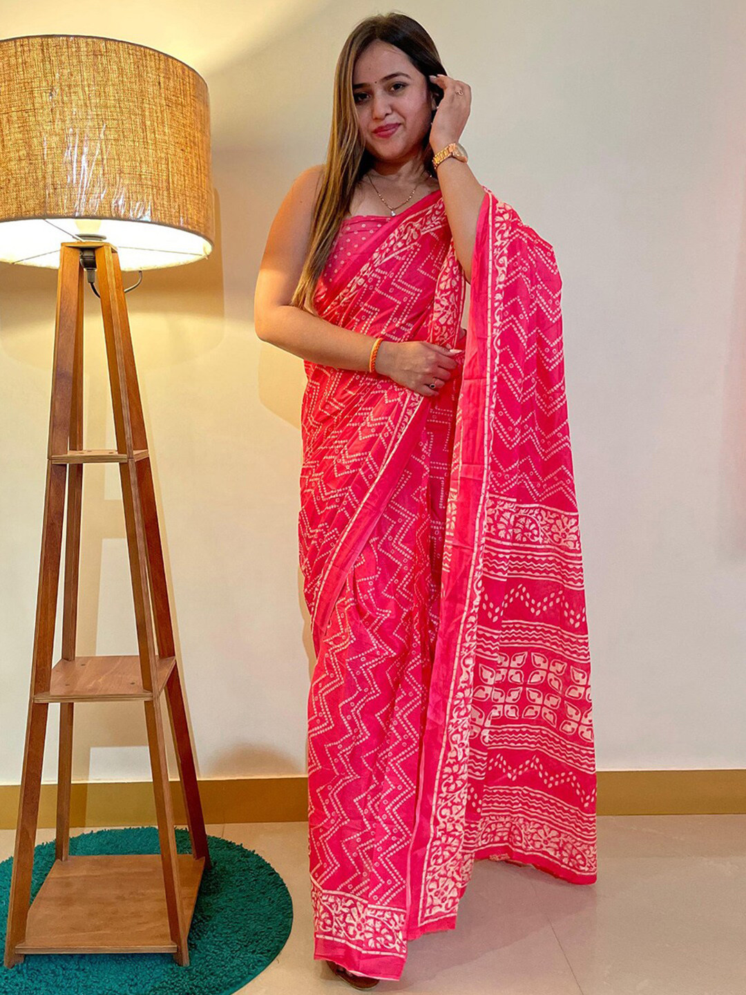 

Saree mall Bandhani Printed Pure Cotton Sarees, Pink