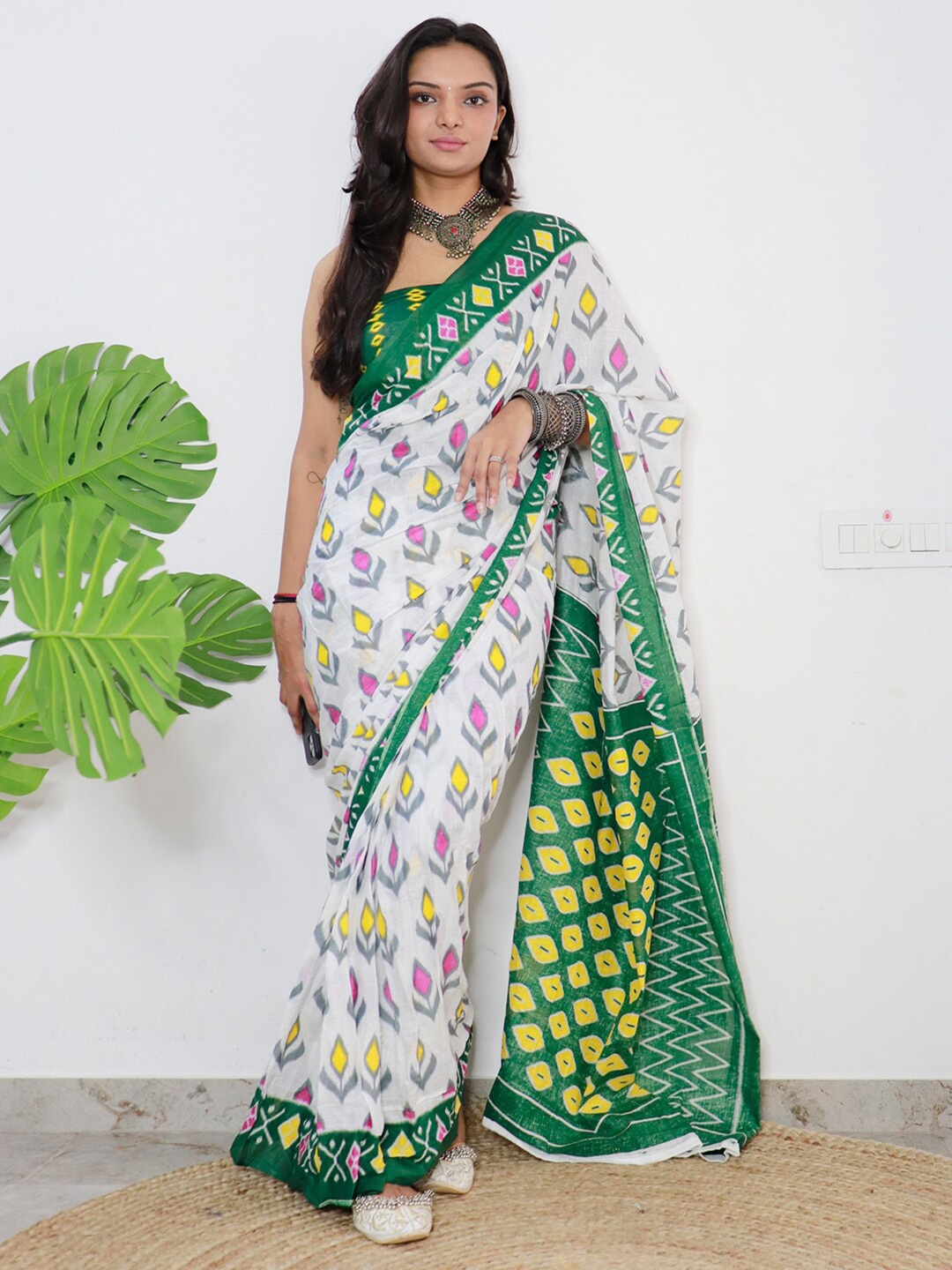 

Saree mall White & Green Ethnic Motifs Printed Pure Cotton Sarees