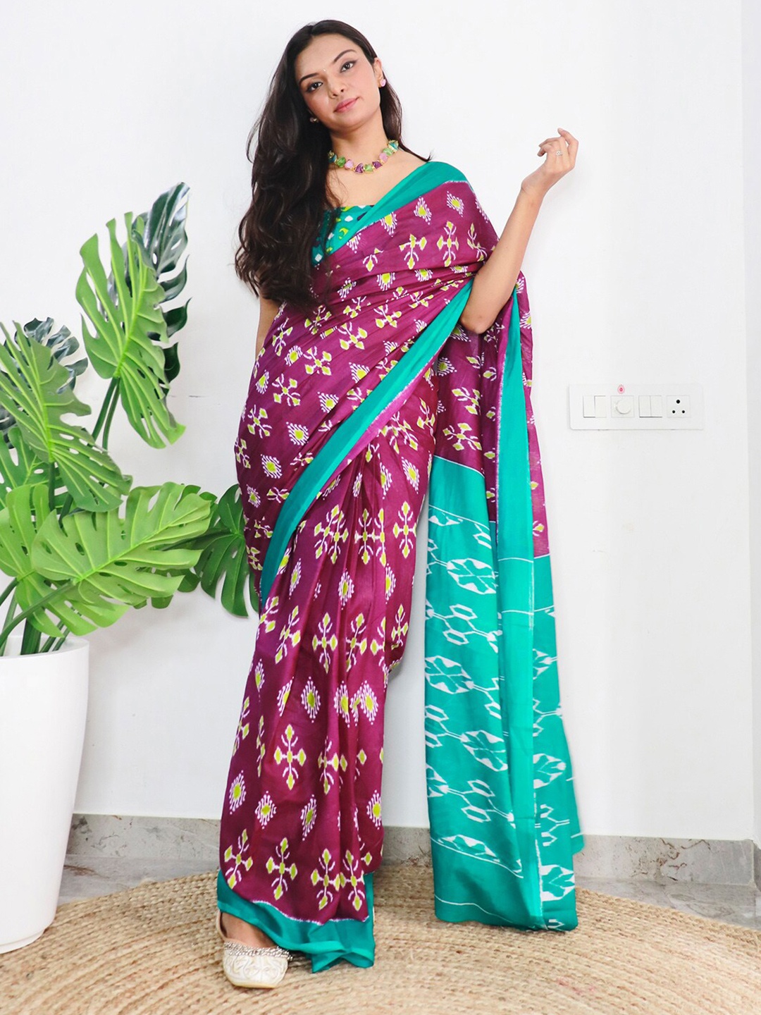 

Saree mall Magenta & Blue Ethnic Motifs Printed Pure Cotton Ikat Sarees