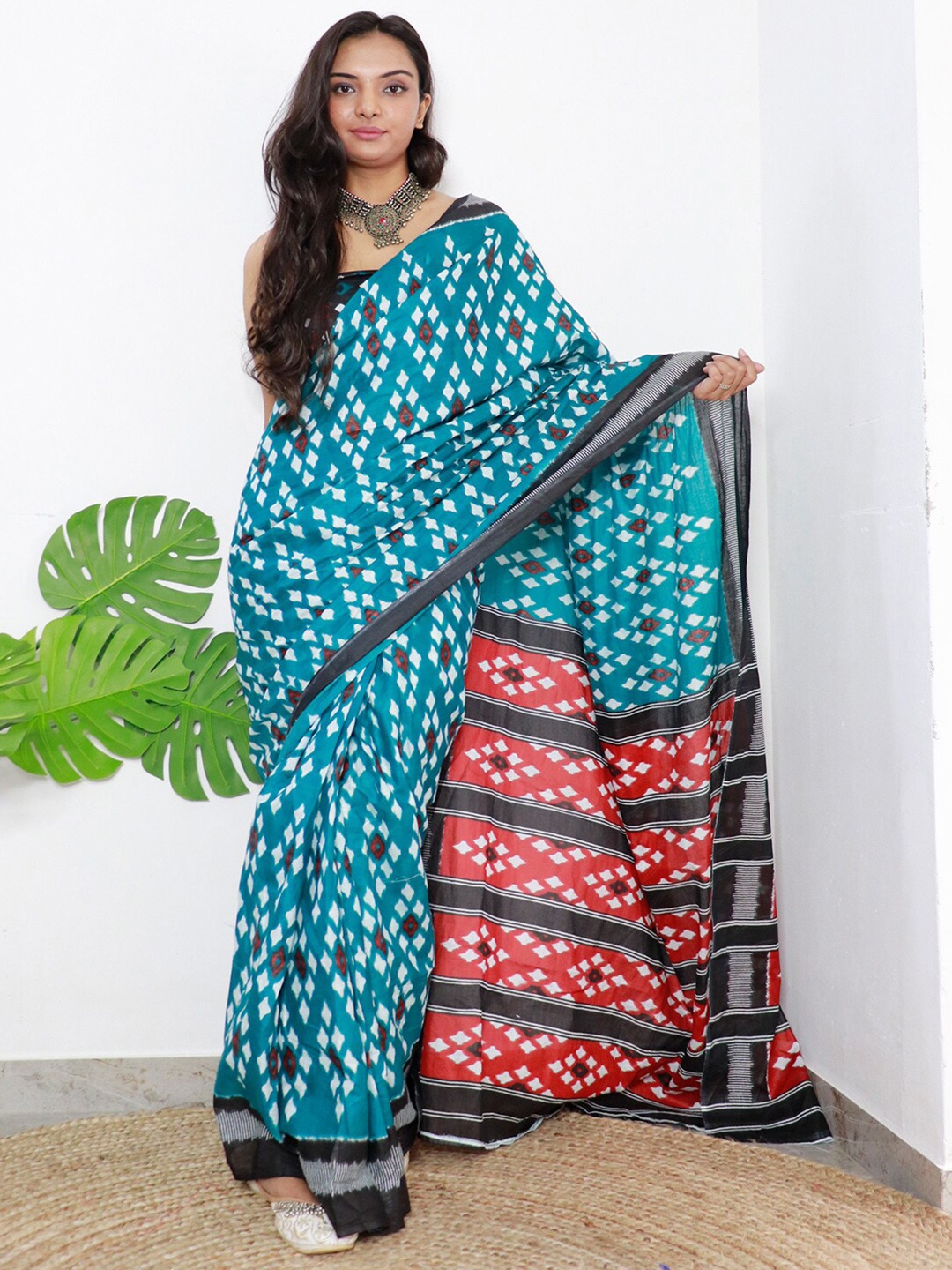 

Saree mall Ethnic Motifs Printed Poly Cotton Bagh Sarees, Blue