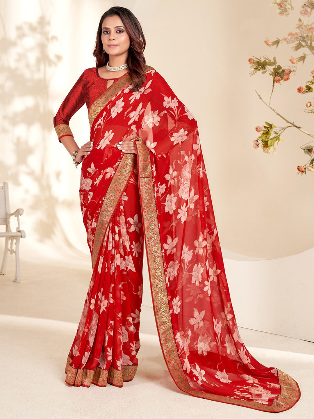 

Saree mall Red & White Floral Printed Zari Pure Georgette Bagh Sarees