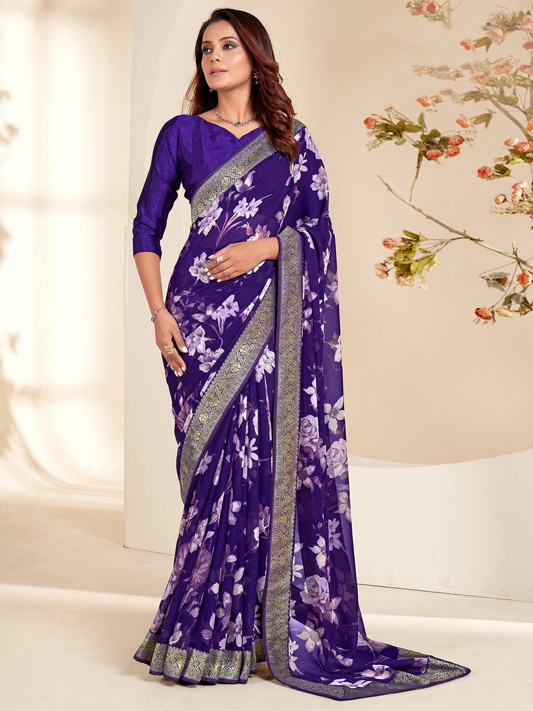 

Saree mall Purple & White Floral Printed Zari Pure Georgette Sarees