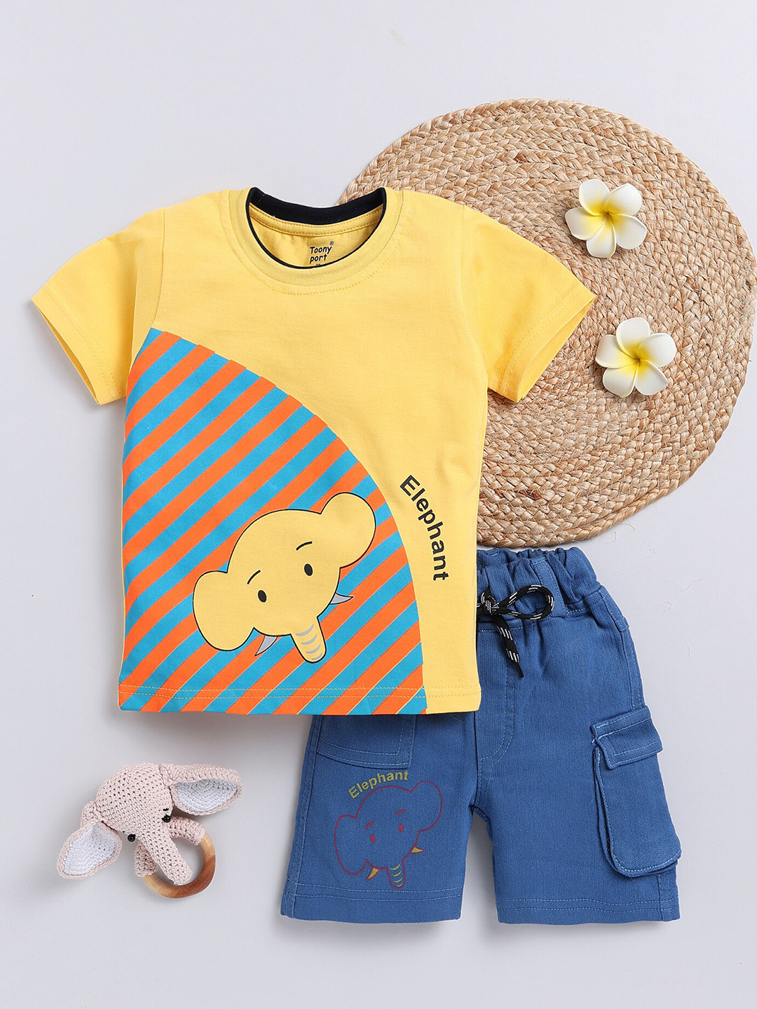 

Toonyport Boys Printed Pure Cotton T-shirt With Shorts, Yellow