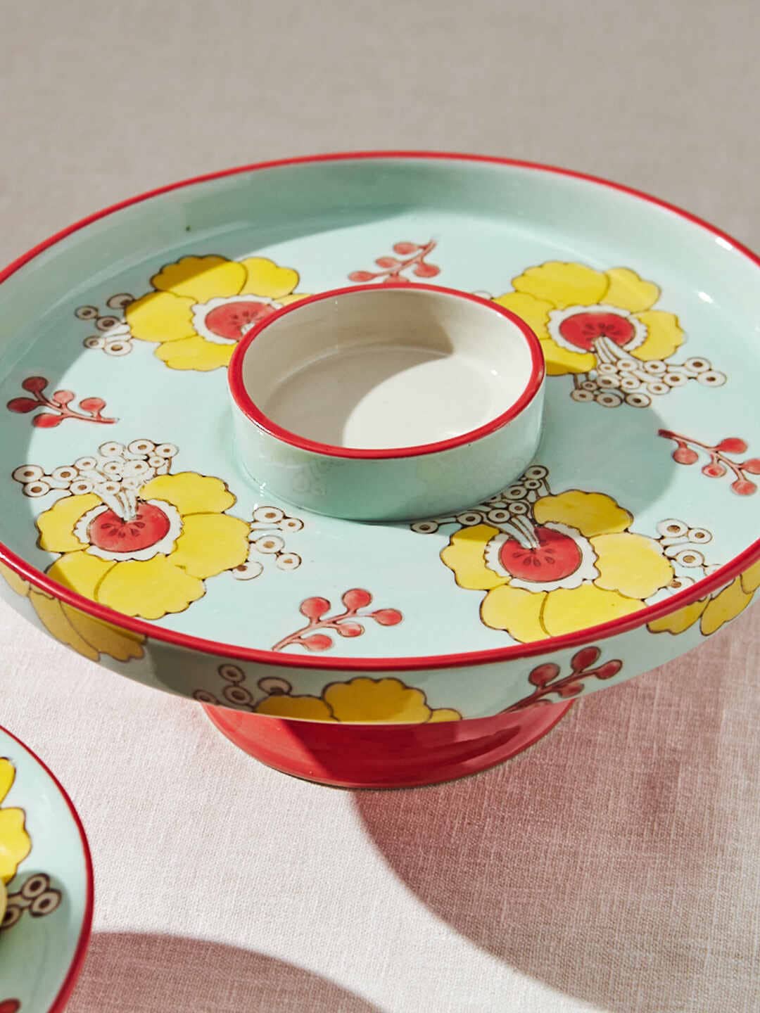 

Chumbak Hibiscus Blue Printed Ceramic Serving Snack Stand