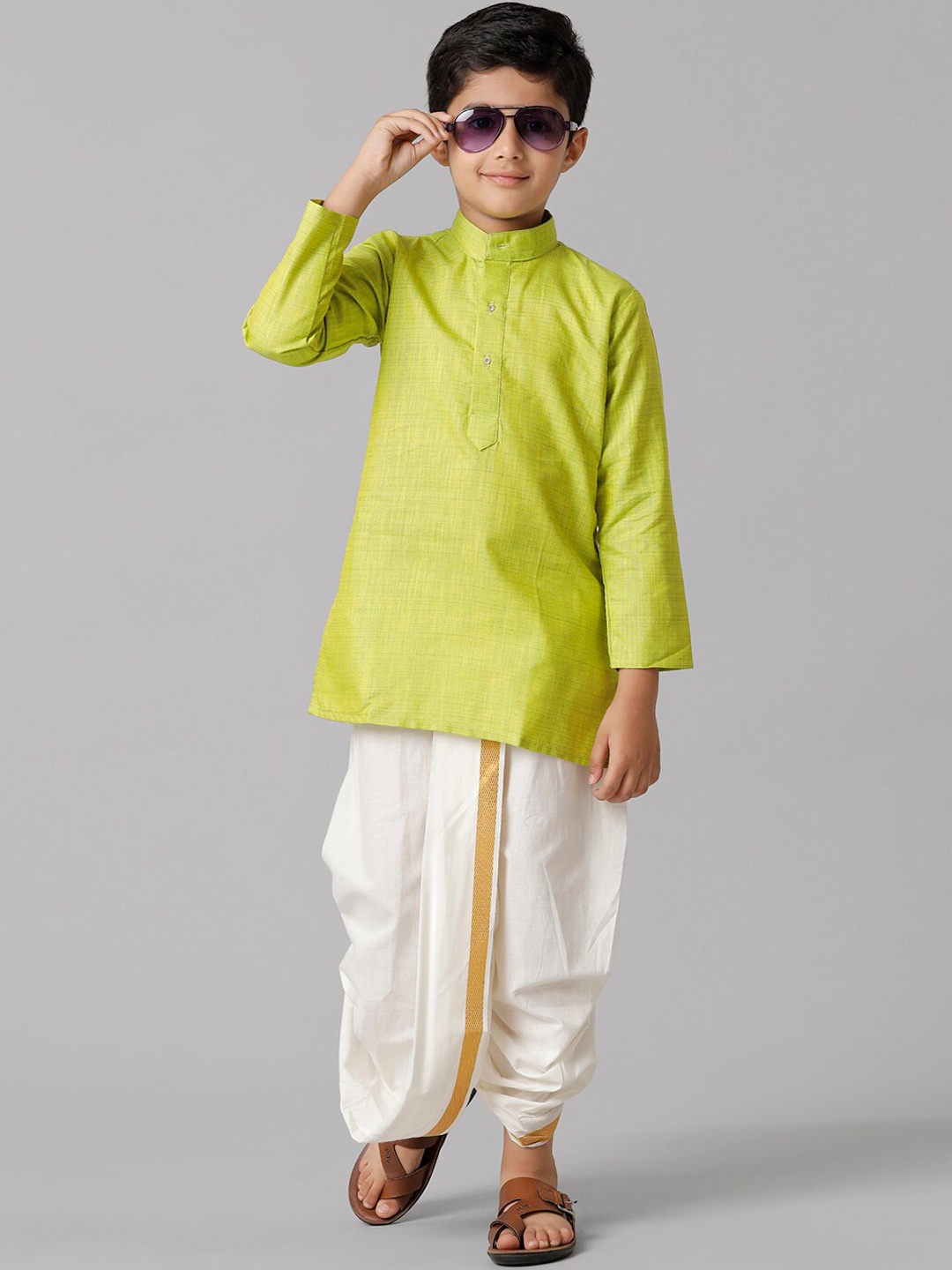 

Ramraj Boys Cotton Mandarin Collar Kurta With Dhoti Pants, Lime green