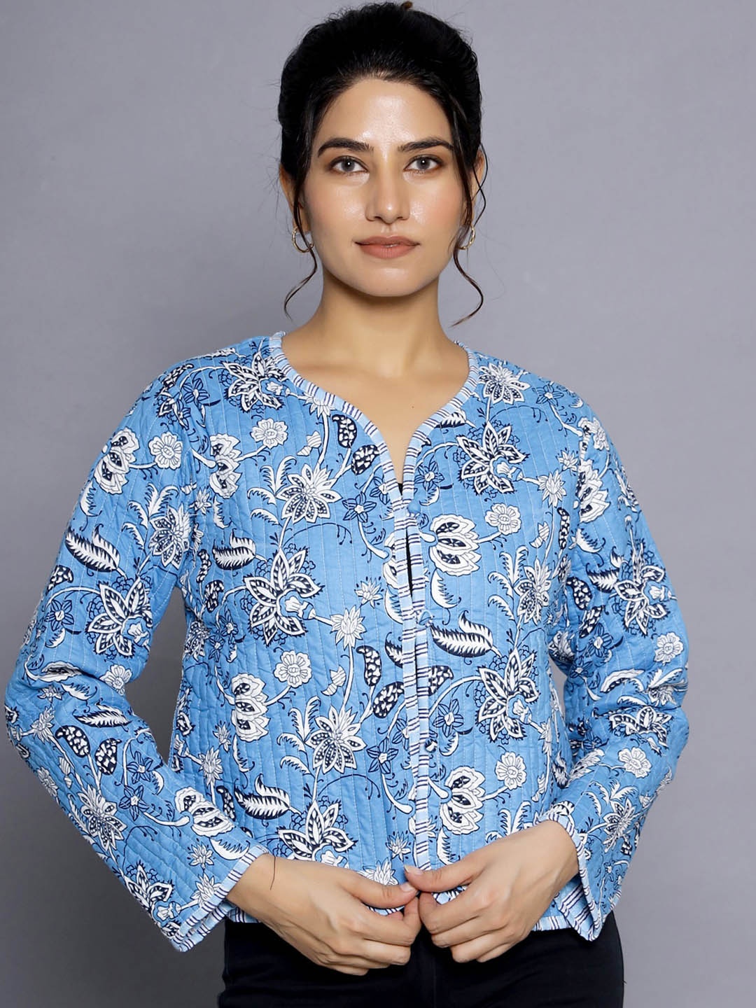 

HANDICRAFT PALACE Women Blue Floral Reversible Crop Tailored Jacket with Embroidered