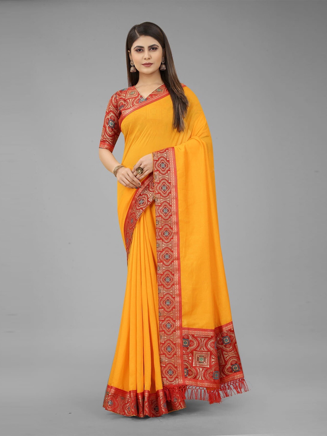 

KALINI Zari Silk Cotton Jamdani Saree, Yellow