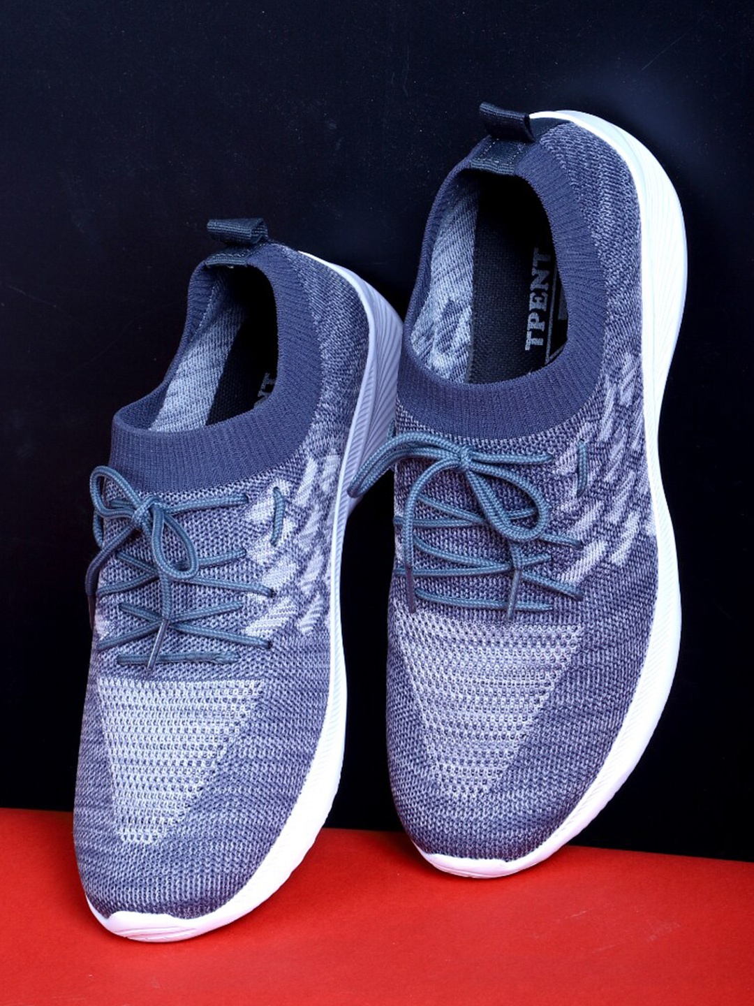 

TPENT Men Anti Odour Slip-On Walking Shoes, Grey