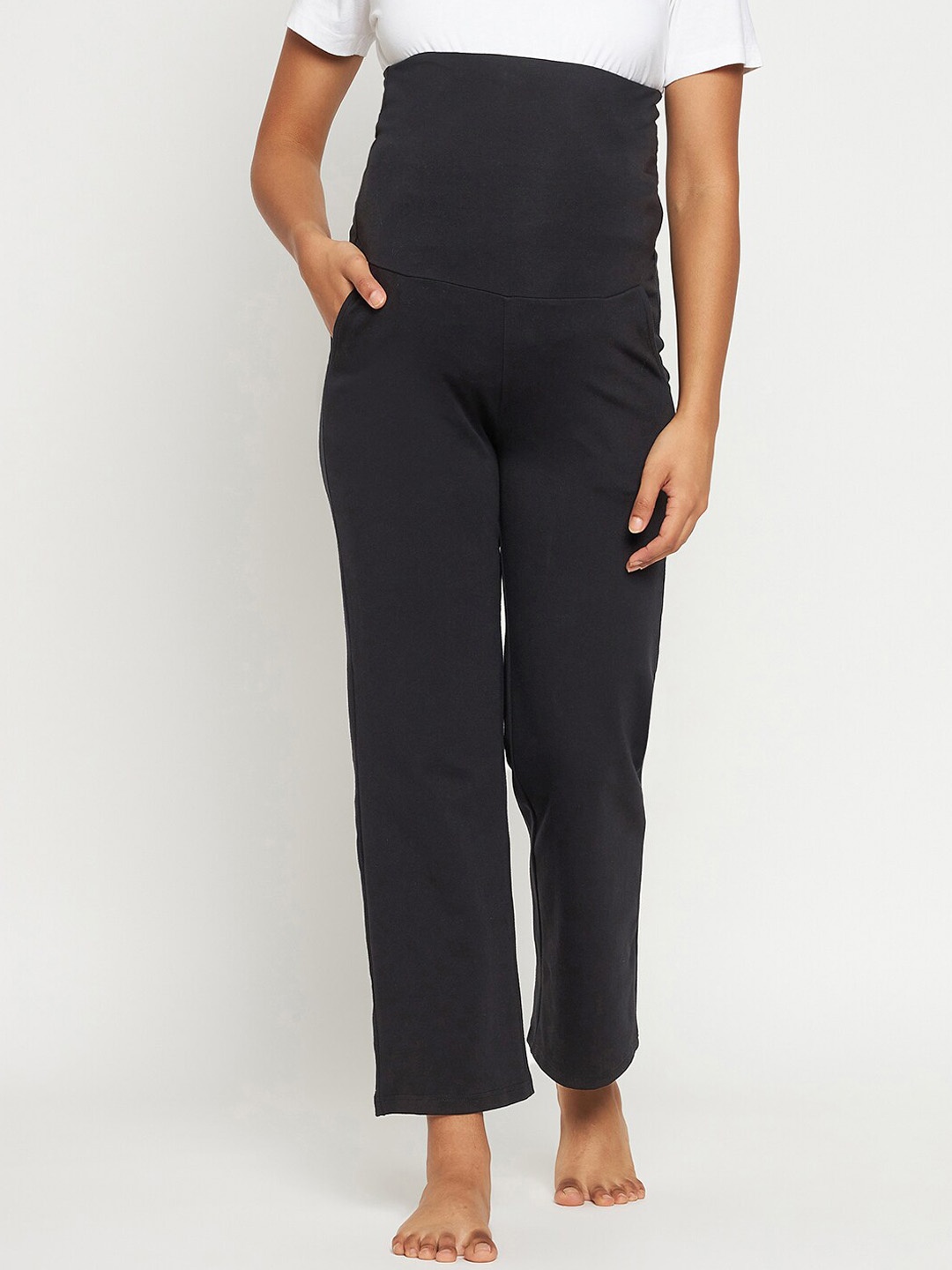 

Hypernation Women Solid Maternity Lounge Pants, Black
