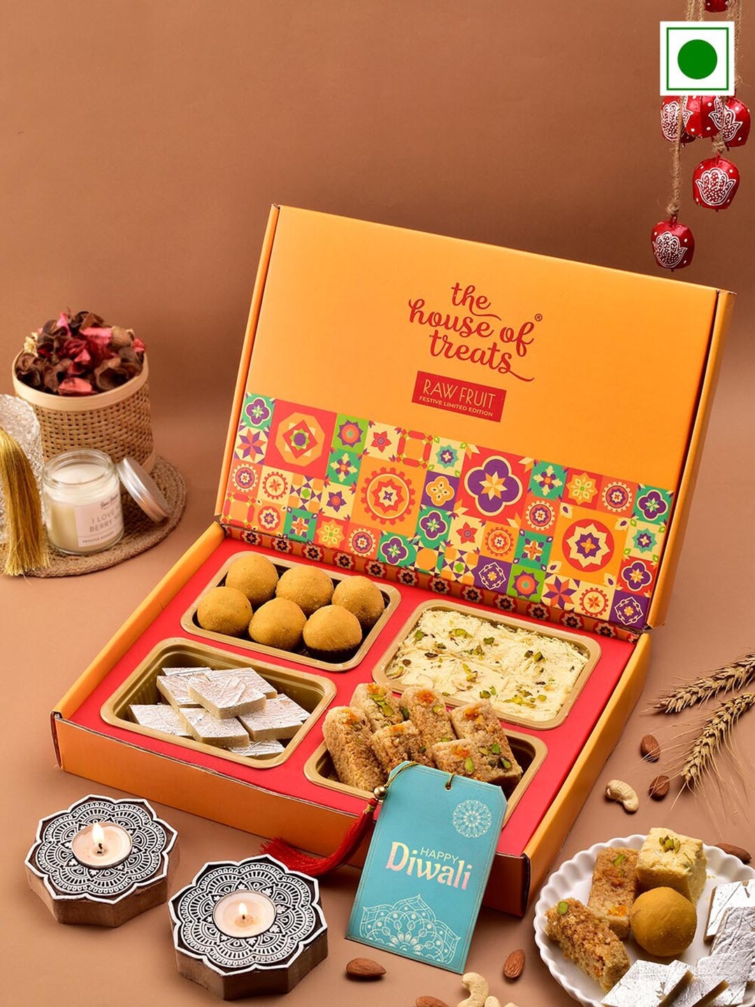 

RawFruit Delightful Sweets Gifts Set- 200 Gms Each, Yellow