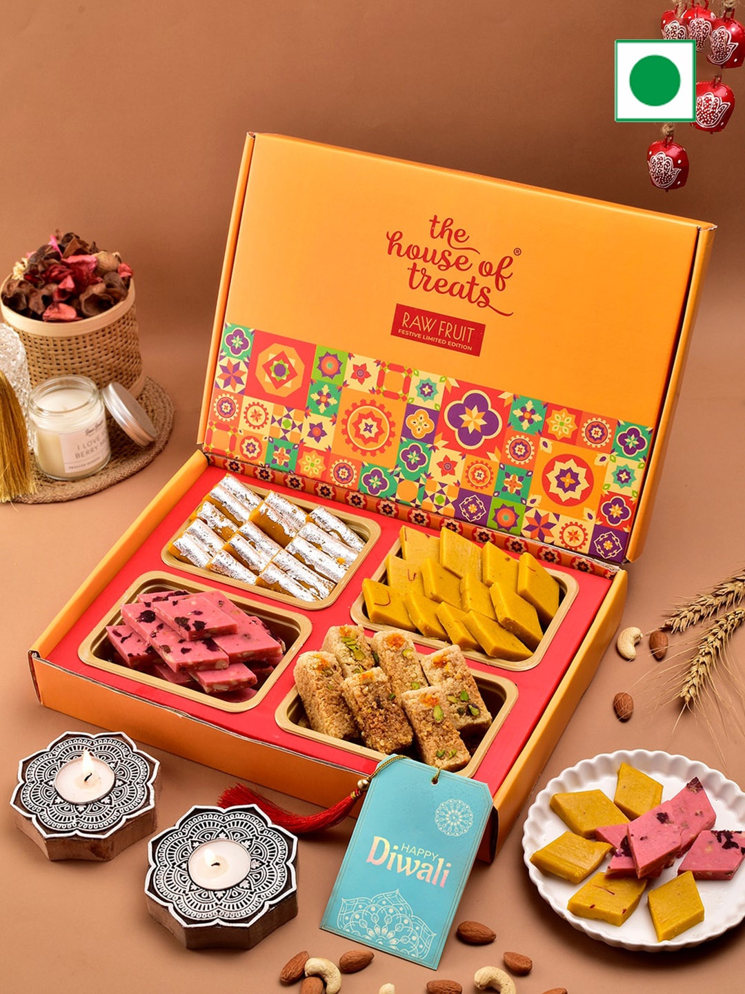 

RawFruit Diwali Sweet & Wooded Candle Gift Set- 200 Gms Each, Yellow