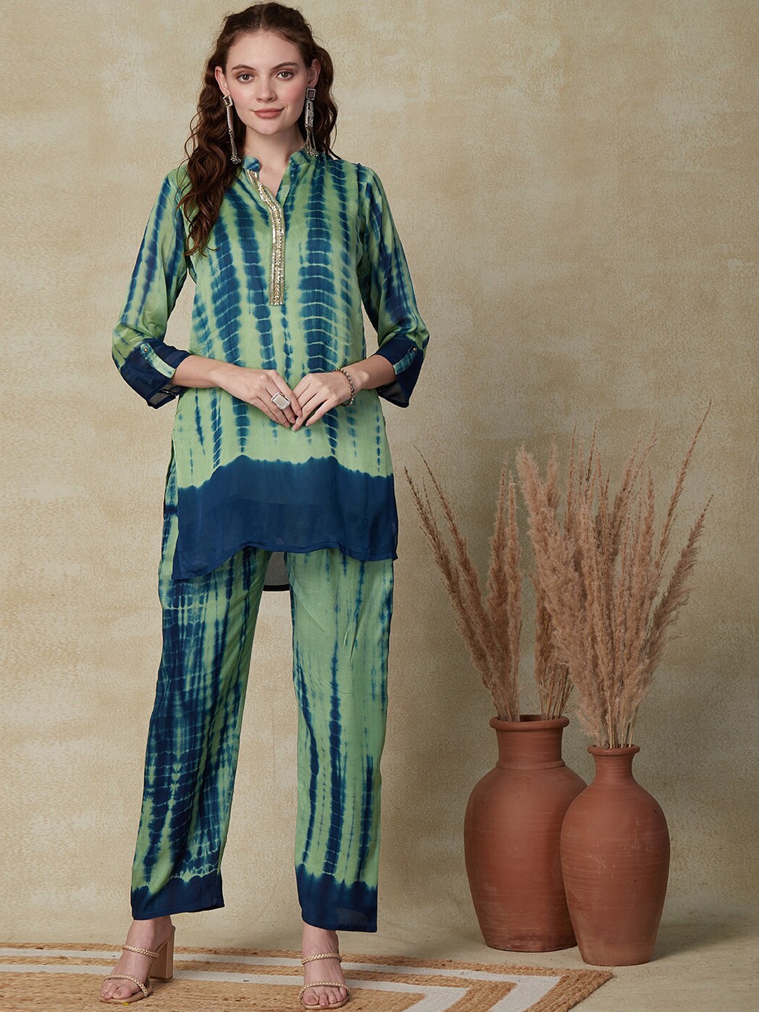

FASHOR Shibori Dyed Tunic With Palazzos, Green