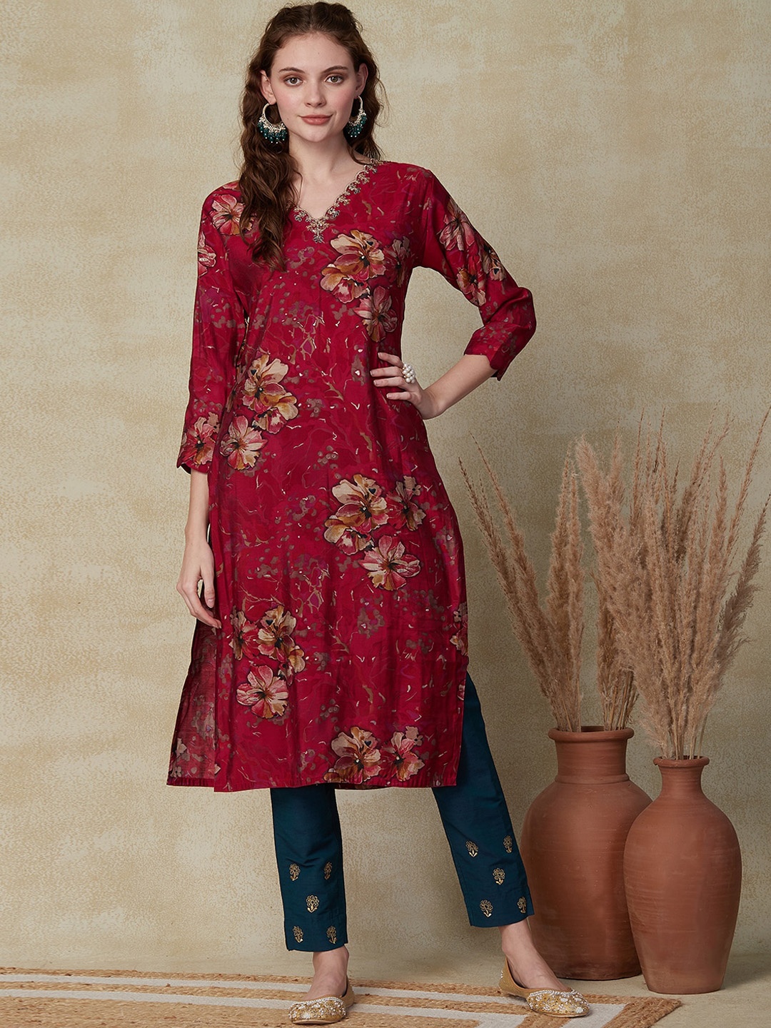 

FASHOR Magenta Floral Printed Sequinned Kurta
