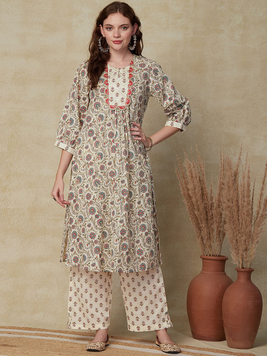 

FASHOR Cream-Coloured Ethnic Motifs Printed Pleated Pure Cotton A-Line Kurta With Palazzo