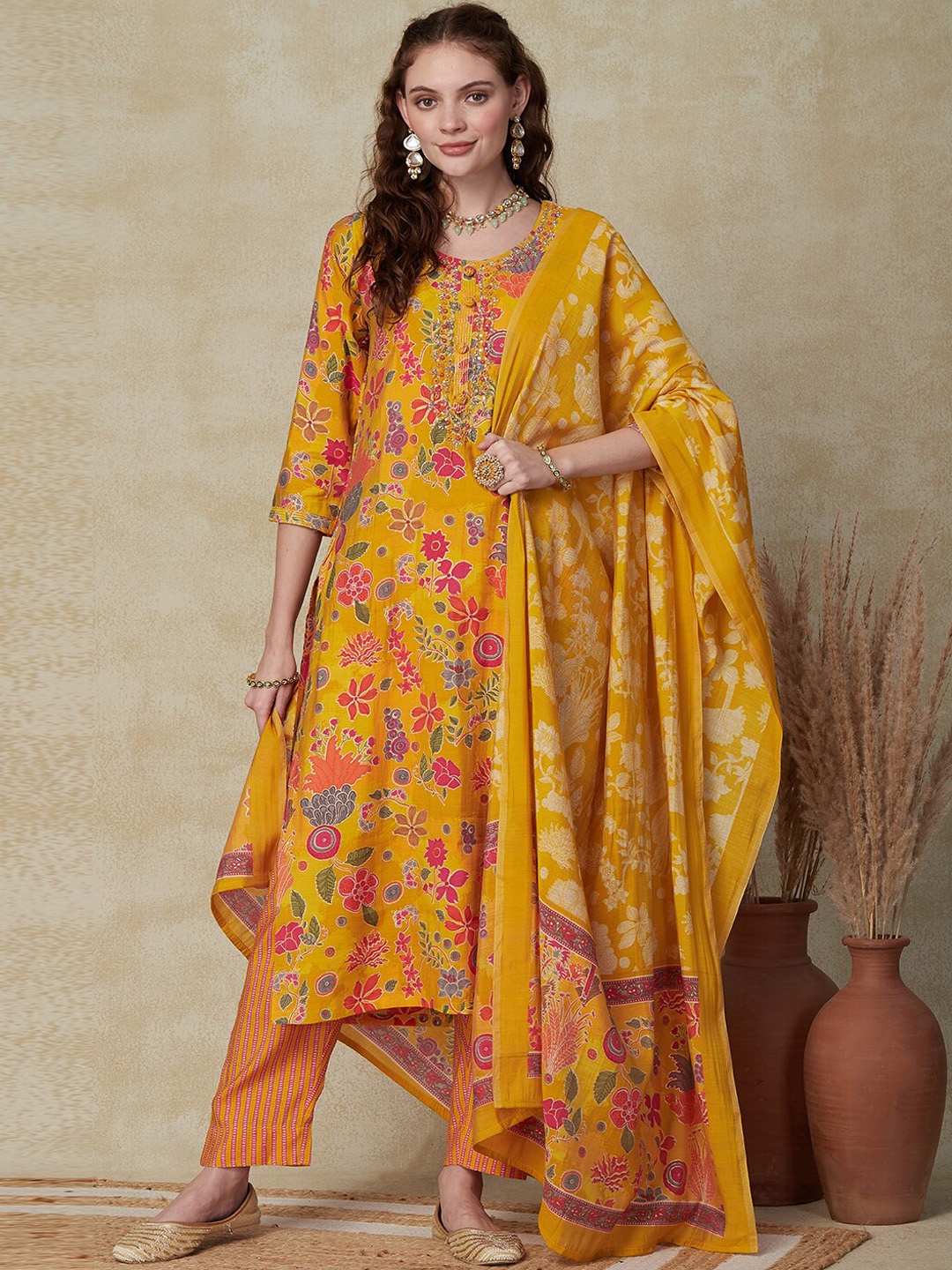 

FASHOR Floral Printed Regular Beads and Stones Kurta With Trousers & Dupatta, Yellow