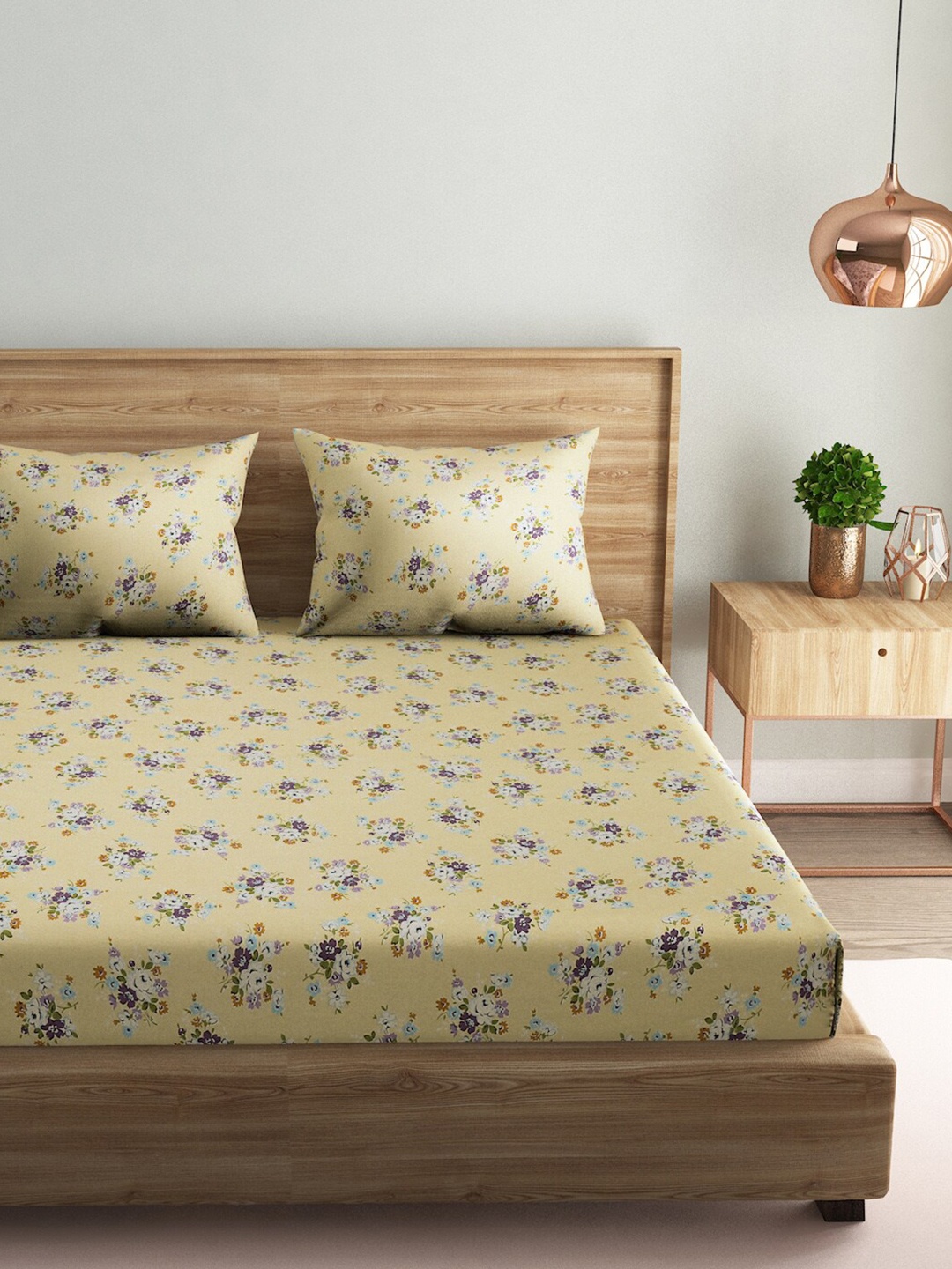 

Naksh Yellow & Blue Floral Cotton 186 TC King Bedsheet With 2 Pillow Covers