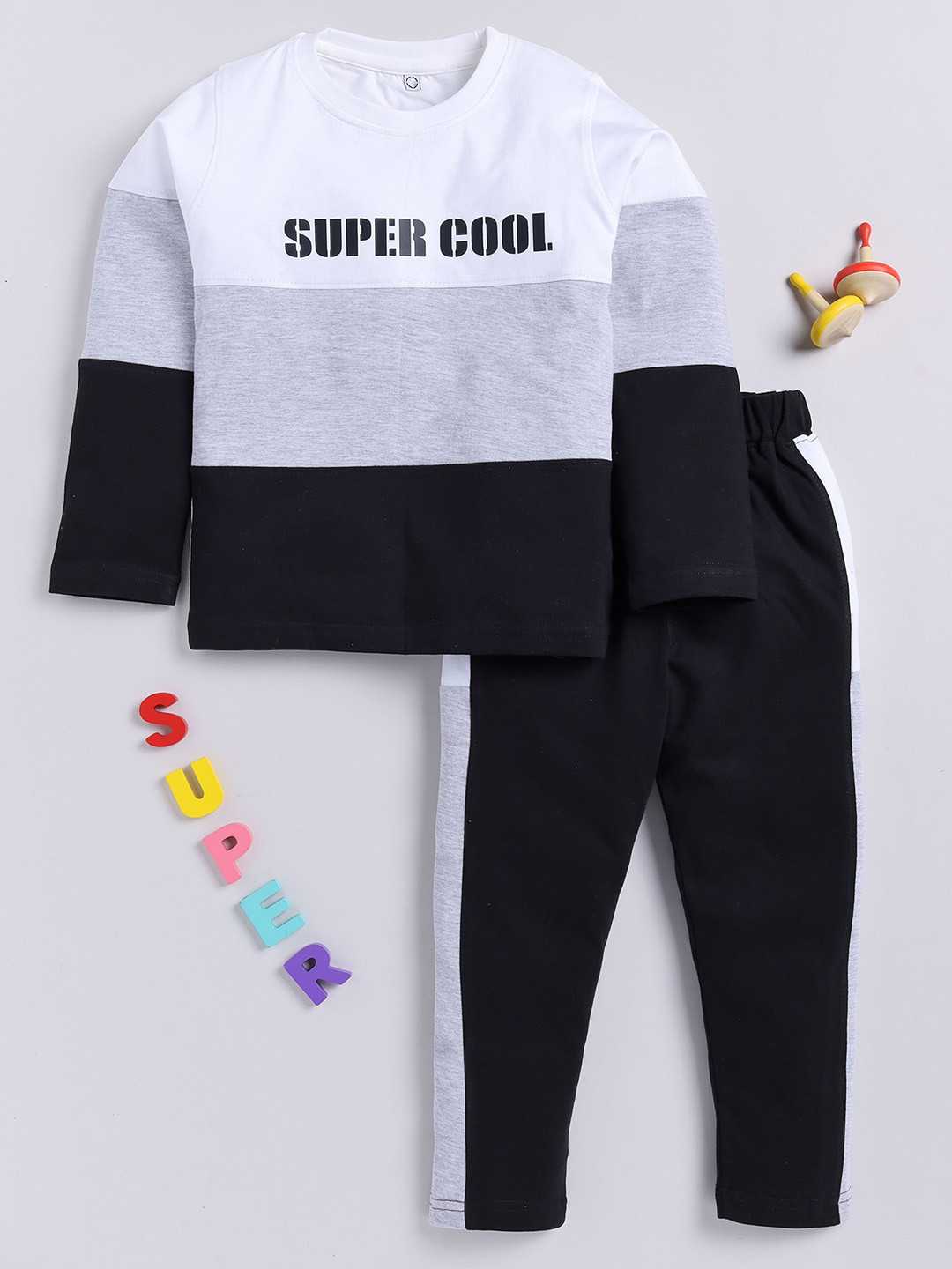 

Toonyport Boys Typography Printed Cotton Tracksuits, Grey