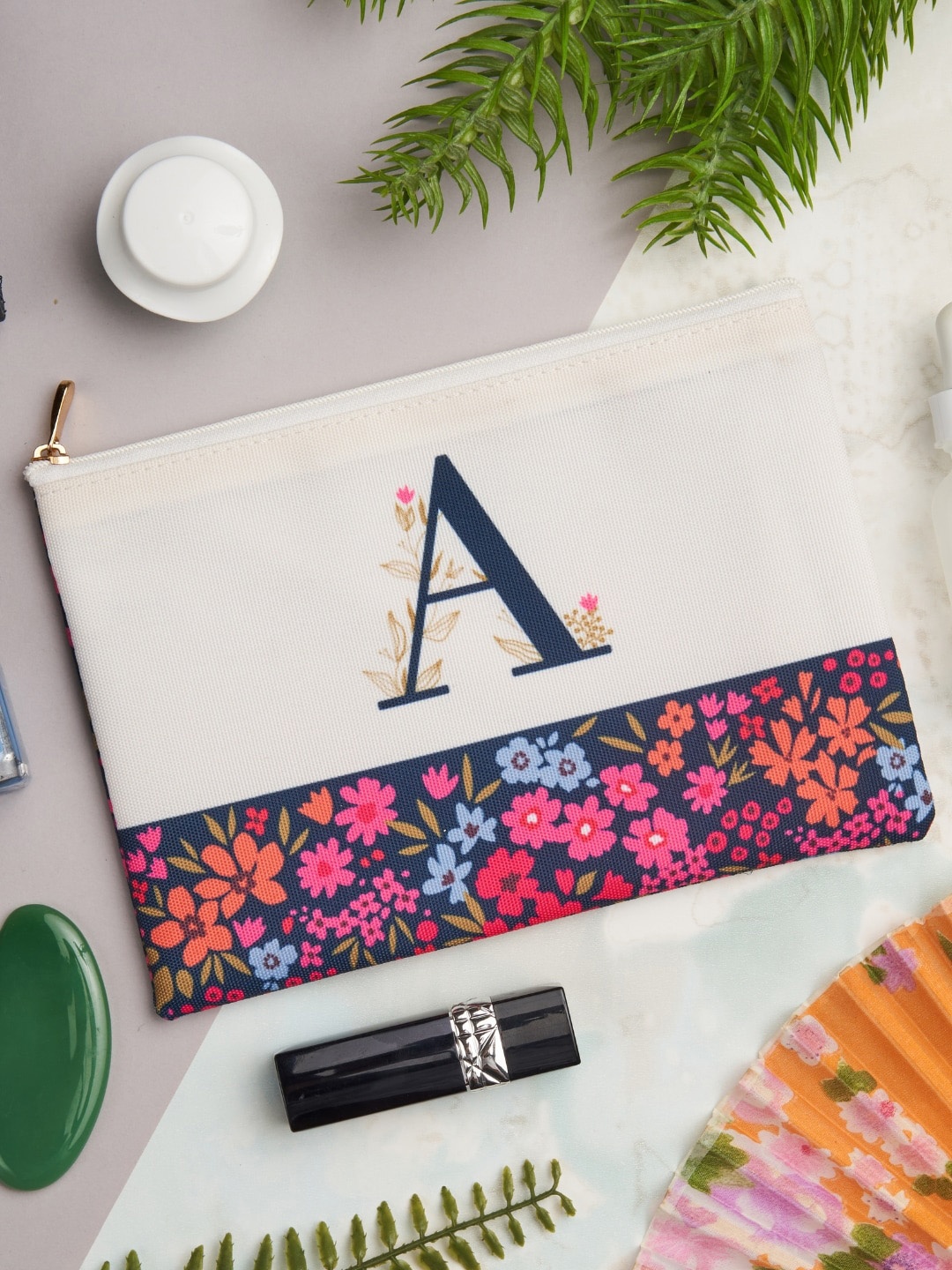 

Doodle Unisex Floral Printed Water Resistant Cosmetic Pouch, Red