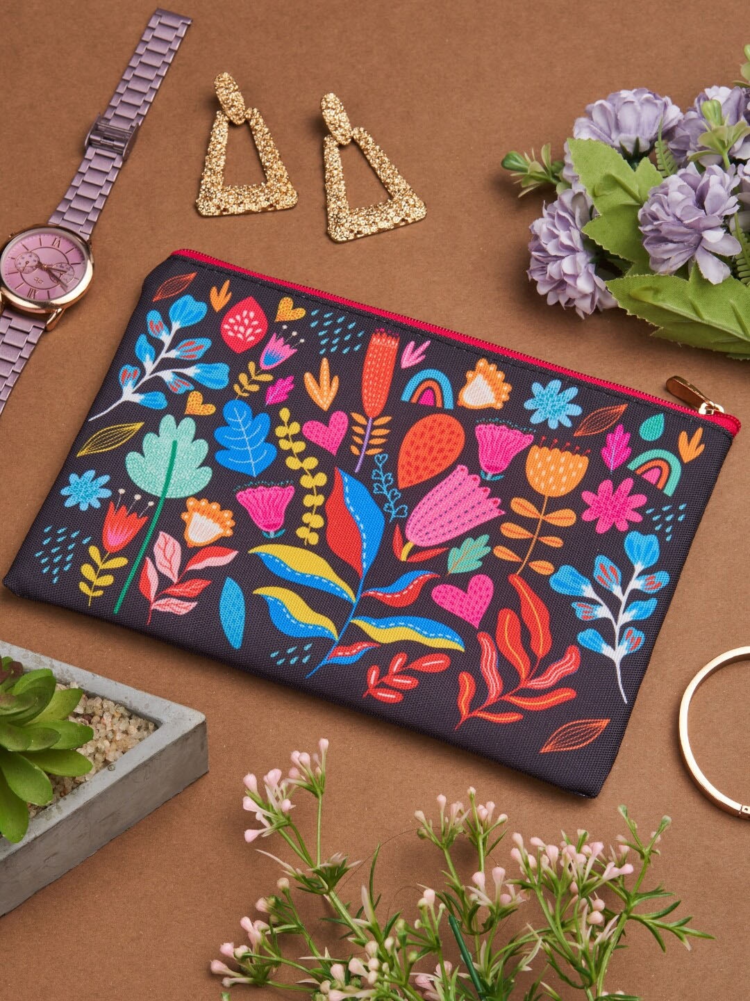 

Doodle Floral Printed Cosmetic Pouch, Black