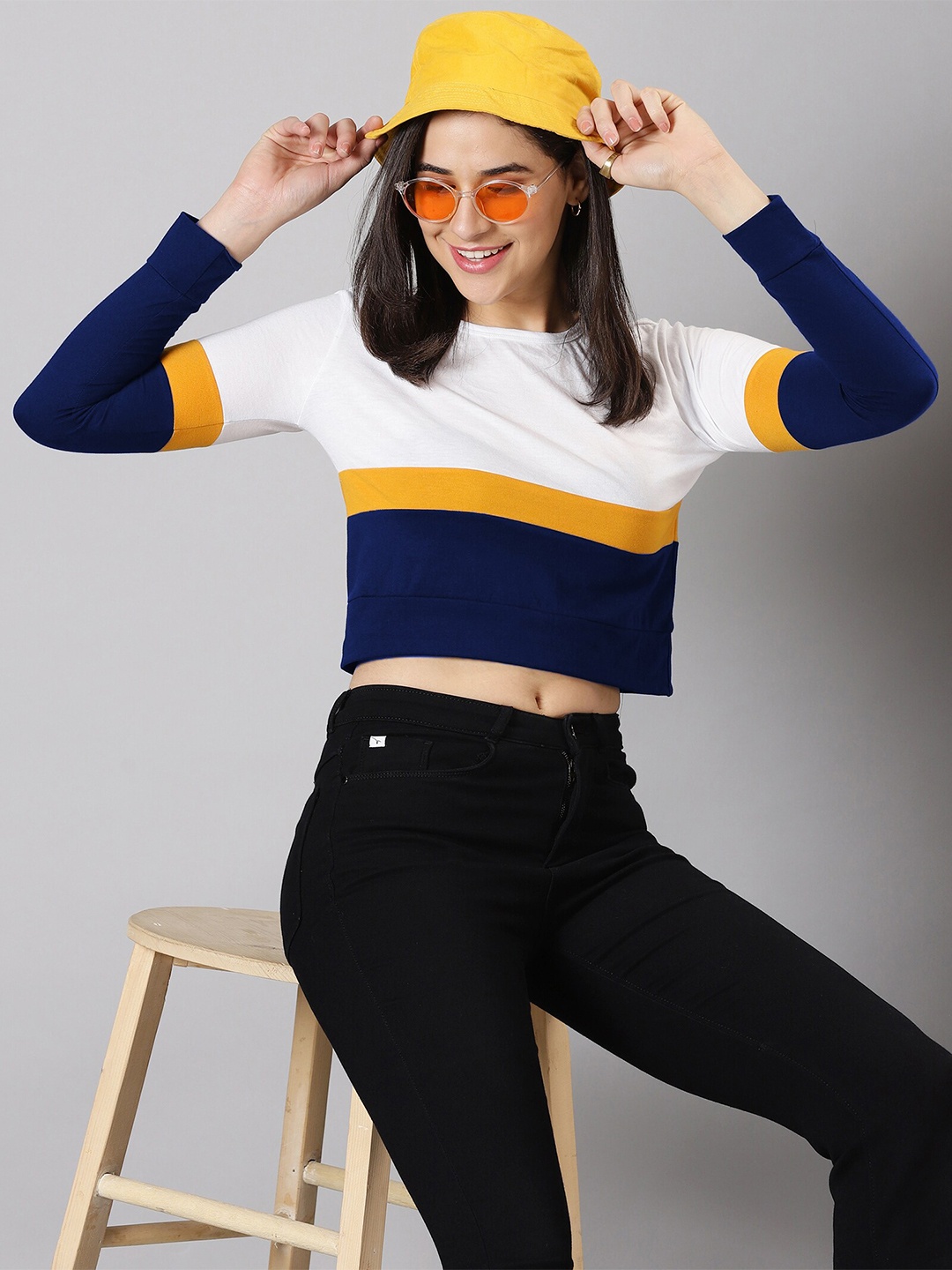 

AUSK Colourblocked Round Neck Crop Top, White