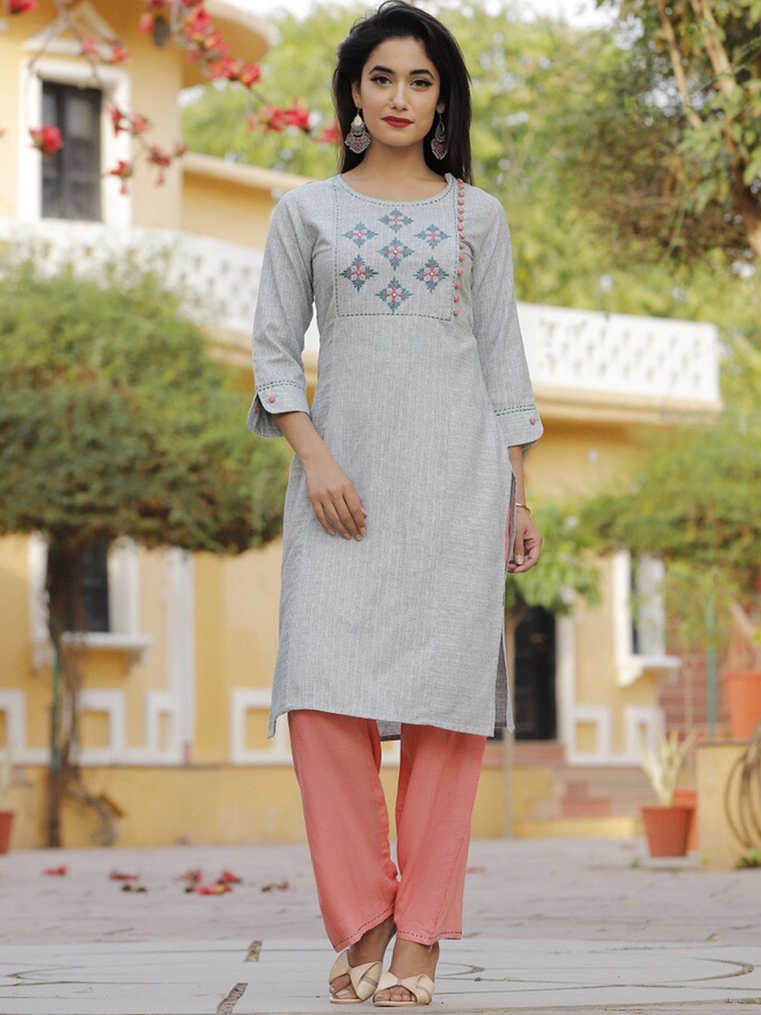 

misbis Striped Regular Thread Work Kurta With Palazzos, Grey