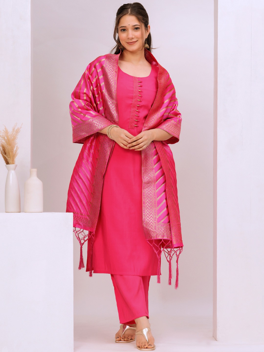 

Libas Women Solid Regular Kurta with Trousers With Dupatta, Pink