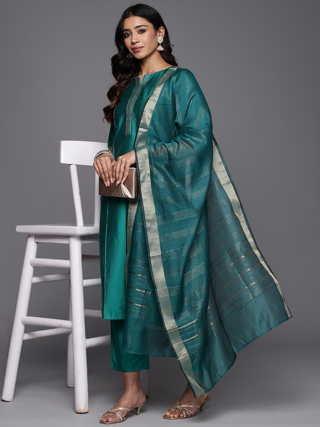 

Libas Women Solid Regular Thread Work Kurta with Trousers With Dupatta, Green