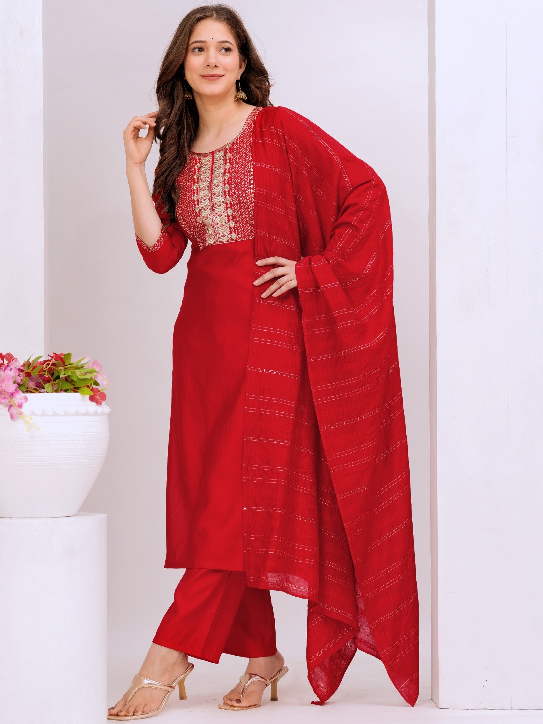 

Libas Women Floral Yoke Design Regular Sequinned Kurta with Trousers With Dupatta, Red