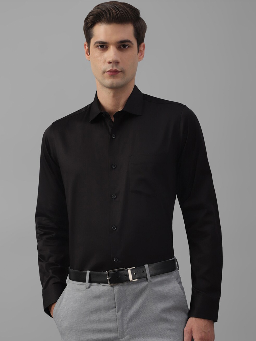 

Allen Solly Slim Fit Classic Cotton Formal Shirt, Black