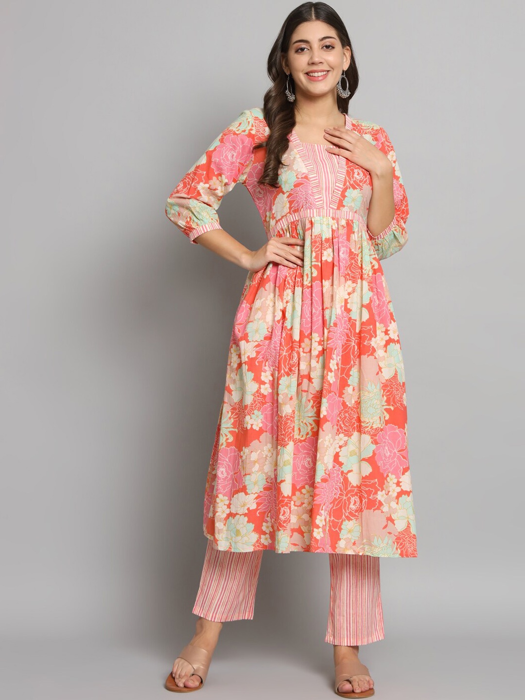 

Shikhaa Style Floral Printed Empire Pure Cotton Kurta with Trousers, Pink