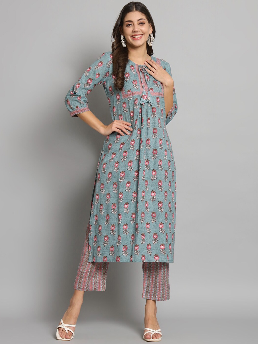 

Shikhaa Style Ethnic Motifs Printed Regular Pure Cotton Kurta with Trousers, Turquoise blue