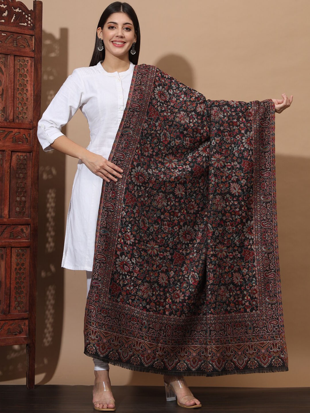 

Zamour Floral Woven-Design Shawl, Black