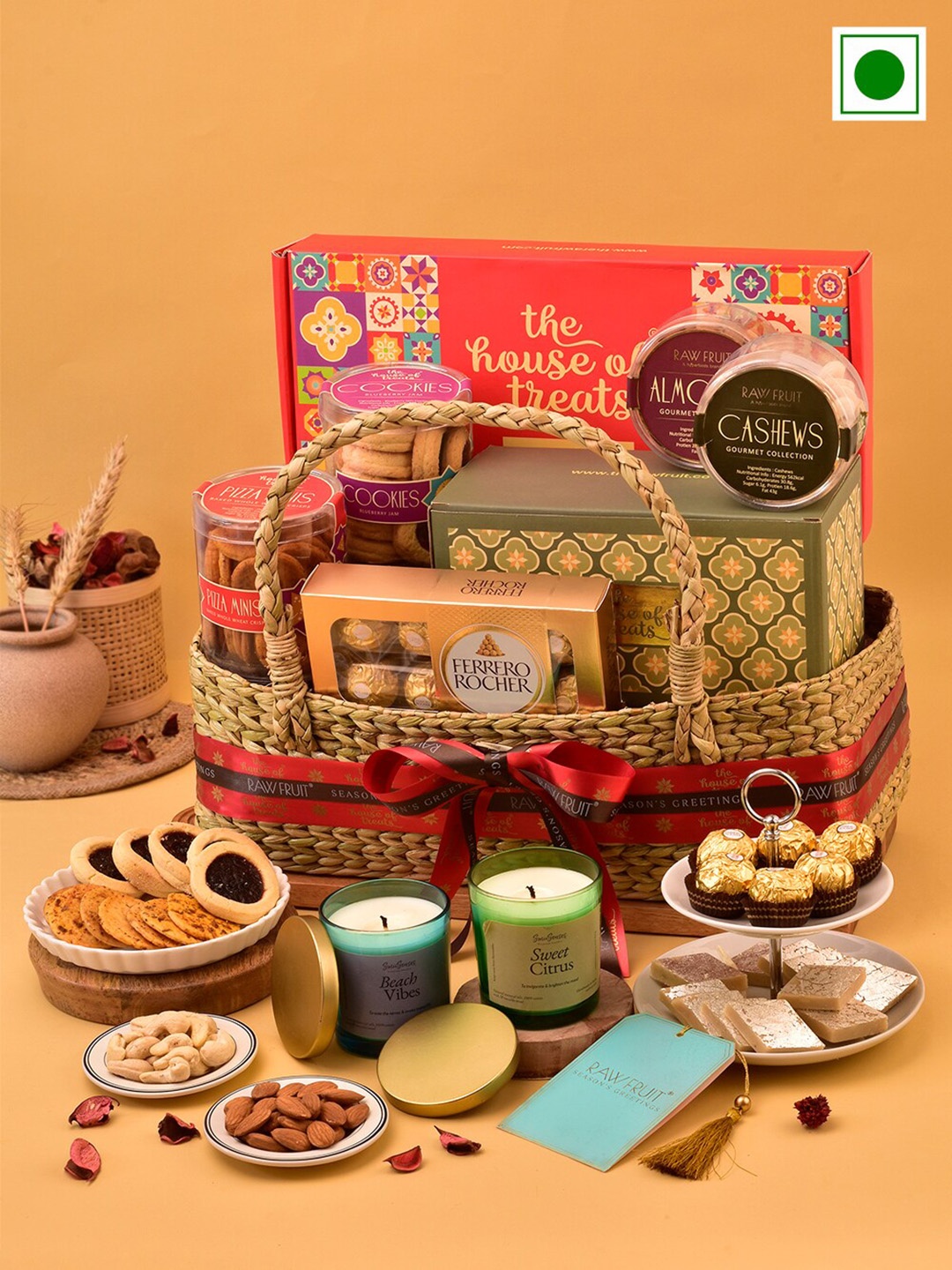 

RawFruit Diwali Hamper Flavour Harmony, Red