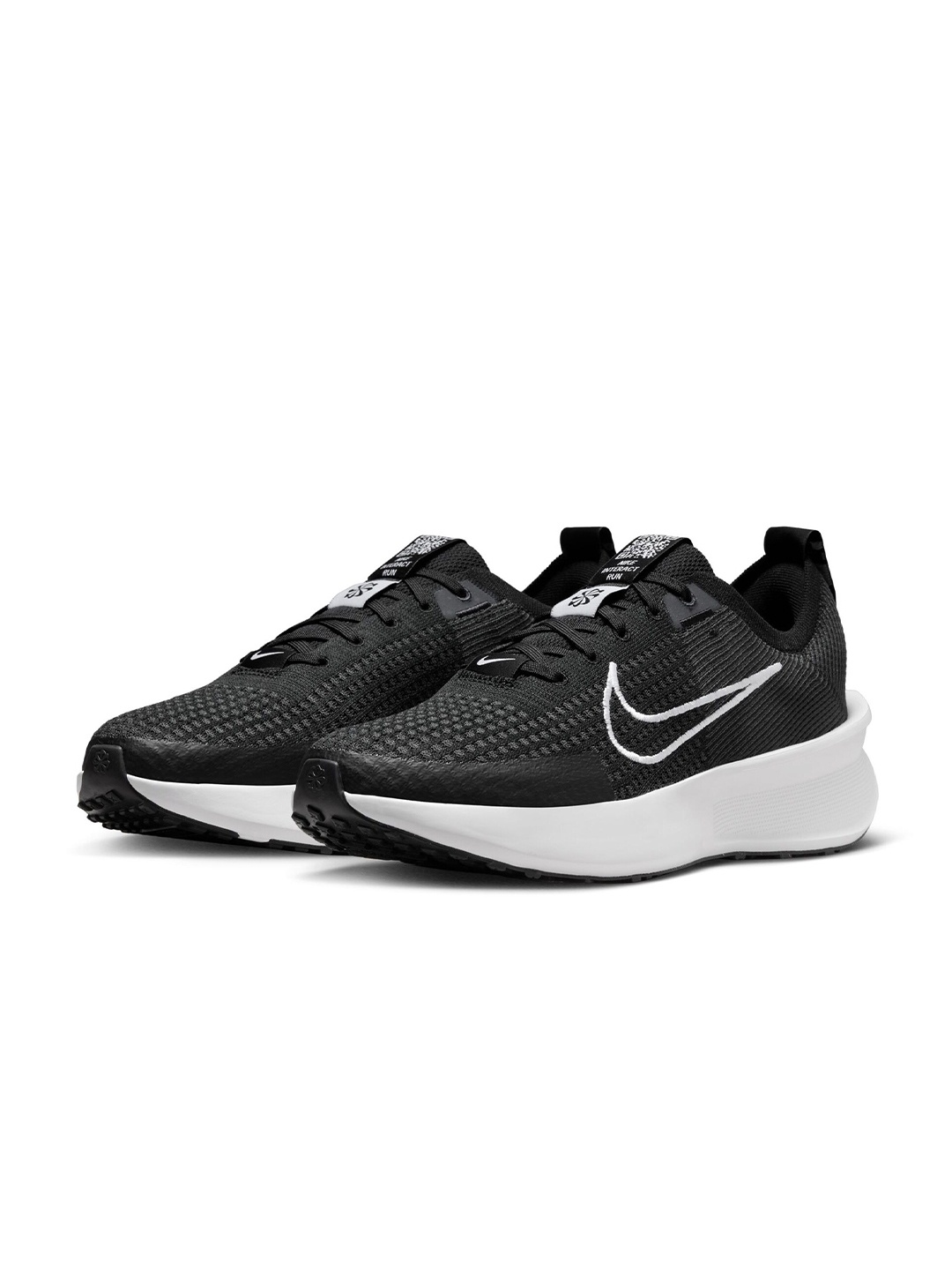 

Nike Men Interact Run Road Running Shoes, Black
