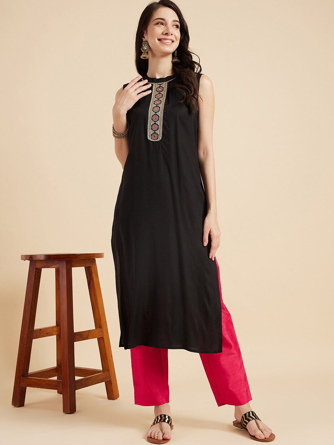 

Sangria Black Ethnic Motifs Sequinned Yoke Design Straight Kurtas