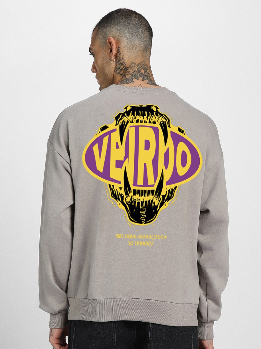 

VEIRDO Typography Printed Regular Fit Fleece Sweatshirt, Grey