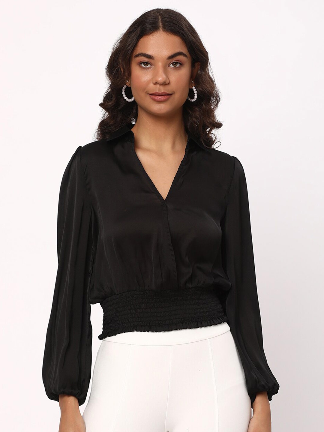 

R&B V-Neck Cuffed Sleeves Top, Black
