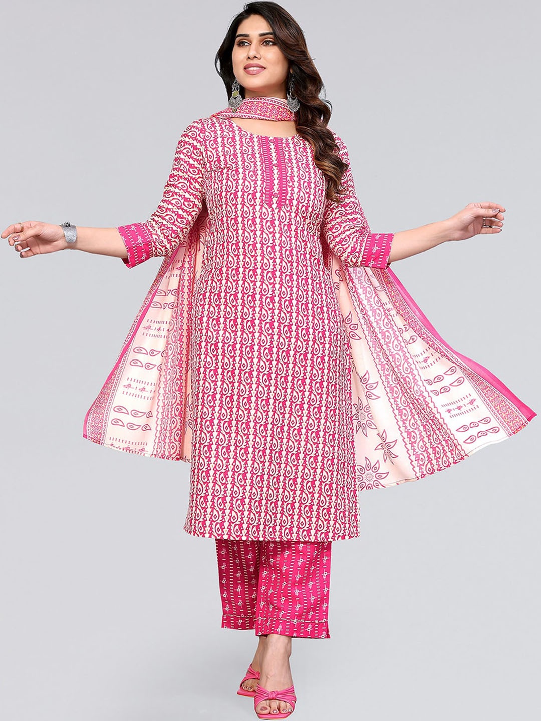 

SKYLEE Ethnic Motifs Printed Regular Kurta With Trousers & Dupatta, Pink