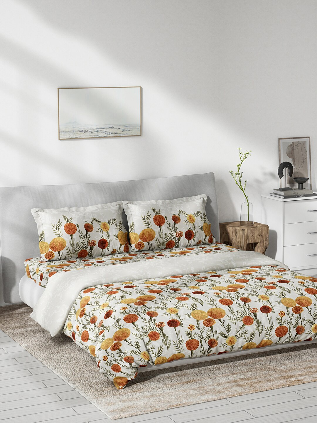 

DDecor Yellow & White Printed Cotton Double Queen Bedding Set