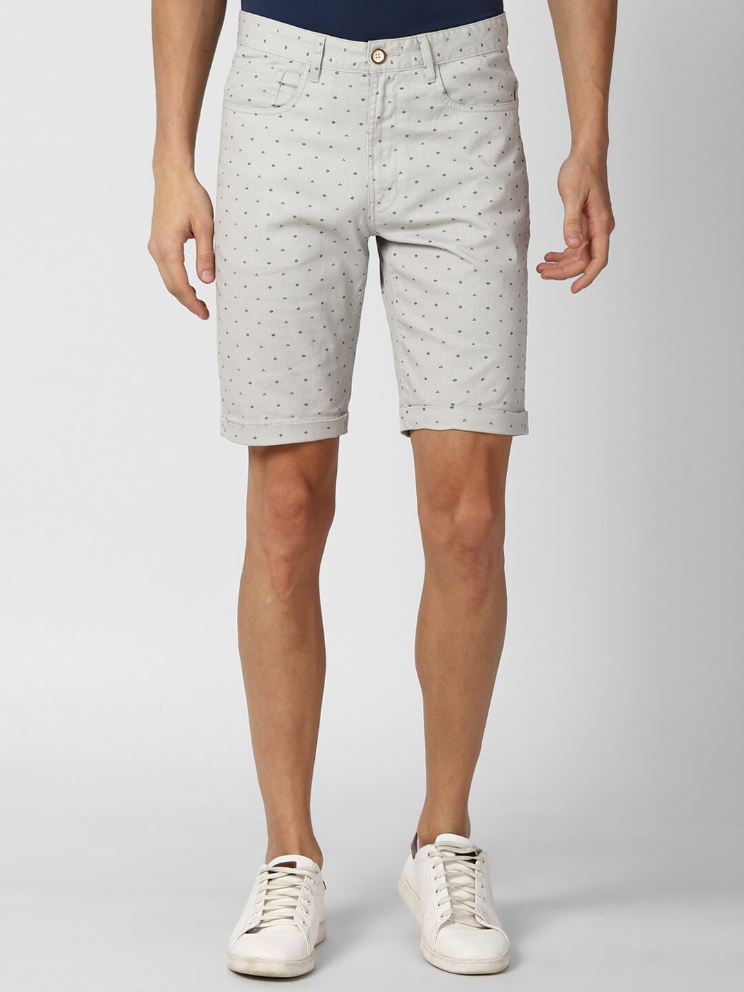

PETER ENGLAND UNIVERSITY Men Conversational Printed Pure Cotton Chino Shorts, Grey