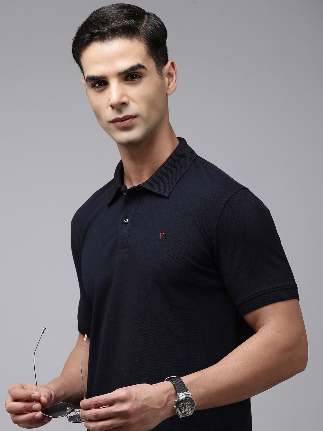 

Van Heusen Sport Men Polo Collar T-shirt, Navy blue