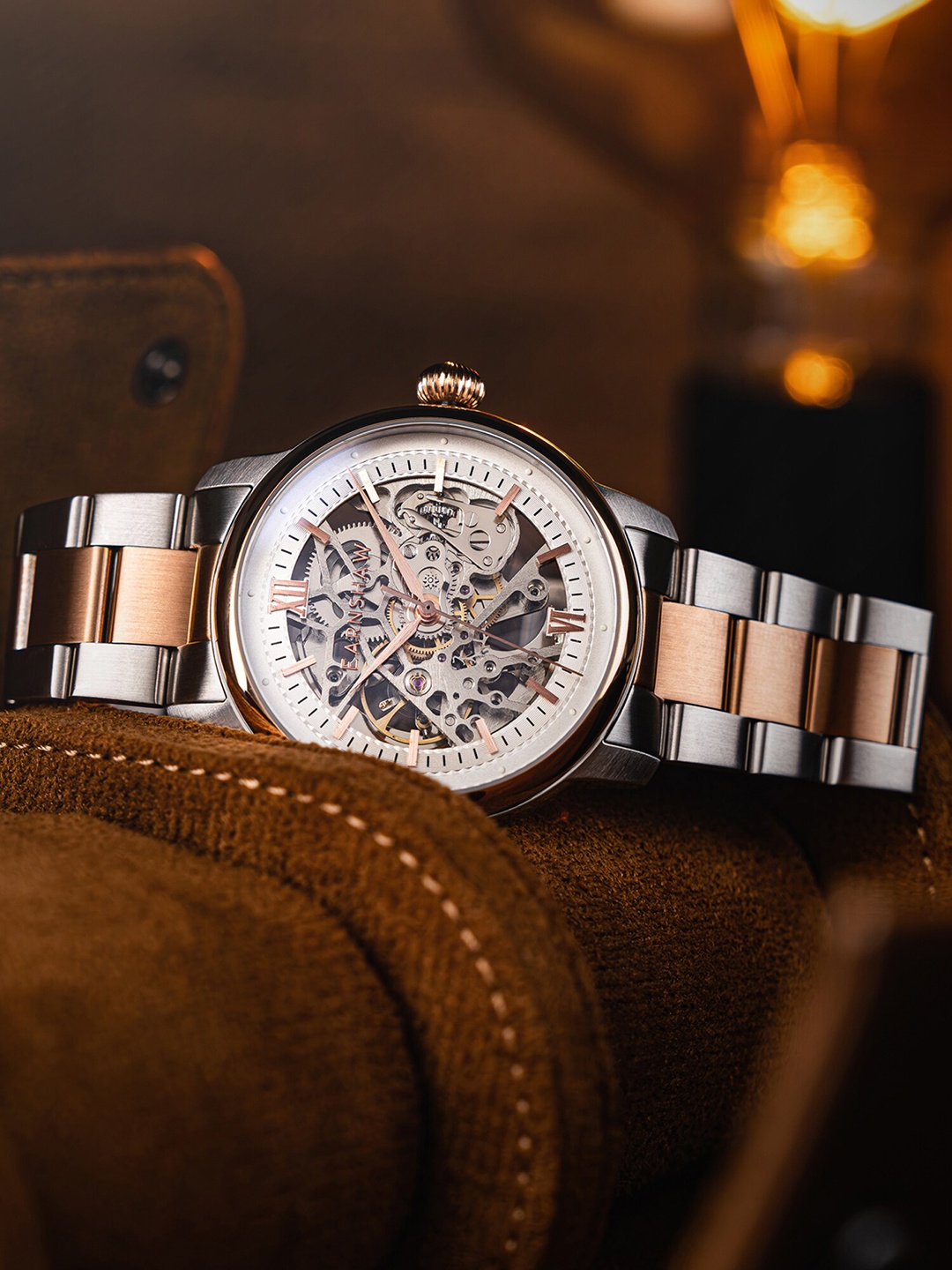 

EARNSHAW Men Skeleton Dial & Stainless Steel Straps Analogue Automatic Watch ES-8290-44, White